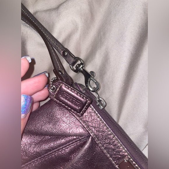 Coach wristlet - Picture 7 of 10